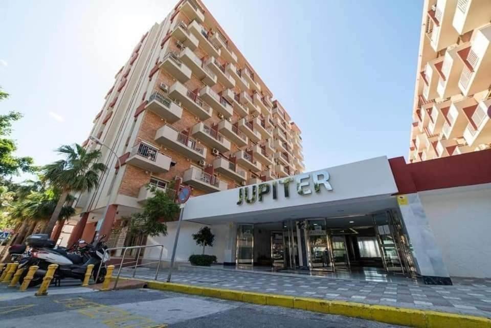 In Jupiter 5 Pools * Benalmadena